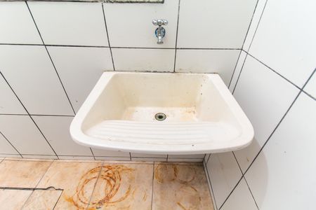 Casa de condomínio para alugar com 80m², 2 quartos e 1 vagaÁrea de Serviço