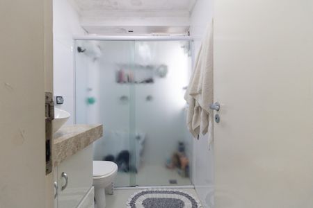 Apartamento para alugar com 65m², 2 quartos e 1 vagaBanheiro
