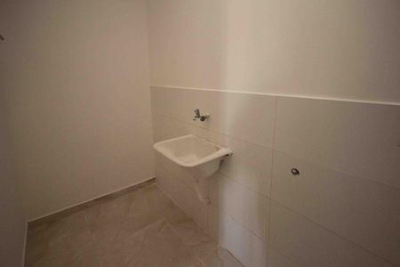 Casa para alugar com 82m², 2 quartos e 1 vaga