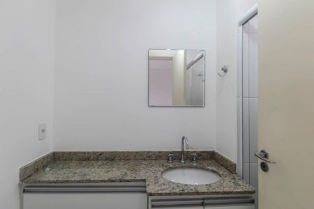 Banheiro da Suíte de apartamento à venda com 2 quartos, 68m² em Vila Ivone, São Paulo