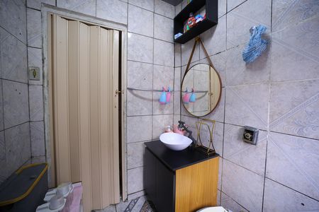 Casa à venda com 23m², 4 quartos e 3 vagasBanheiro