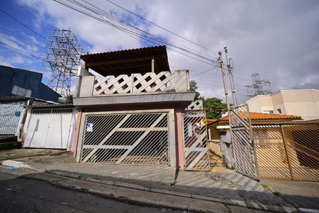 Casa à venda com 23m², 4 quartos e 3 vagasFachada
