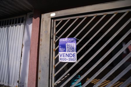 Casa à venda com 23m², 4 quartos e 3 vagasinstalada 16/06/26 Placa: ZWMT-341