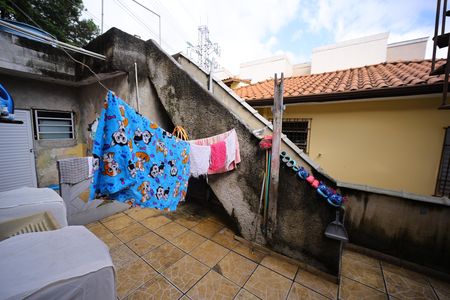 Casa à venda com 23m², 4 quartos e 3 vagasÁrea de Serviço