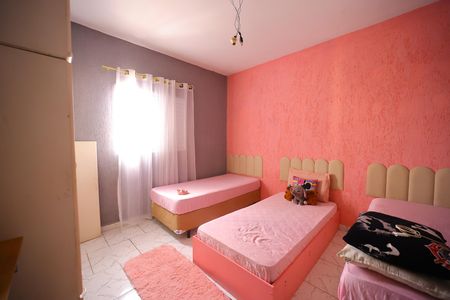 Casa à venda com 23m², 4 quartos e 3 vagasQuarto 4