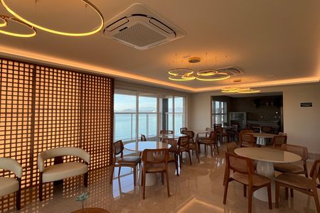 Apartamento para alugar com 110m², 2 quartos e 1 vaga Apartamento para alugar com 110m², 2 quartos e 1 vagaÁrea comum - Salão de festas