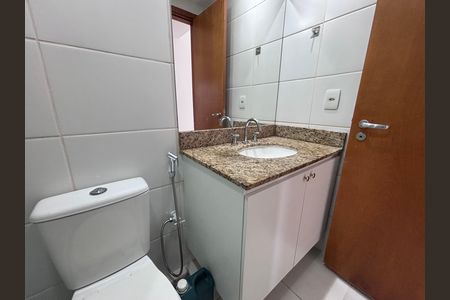 Apartamento para alugar com 85m², 3 quartos e 1 vaga Apartamento para alugar com 85m², 3 quartos e 1 vagaBanheiro