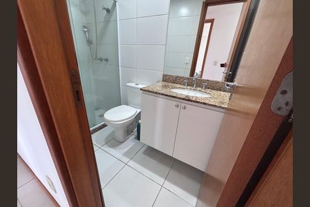 Apartamento para alugar com 85m², 3 quartos e 1 vaga Apartamento para alugar com 85m², 3 quartos e 1 vagaBanheiro