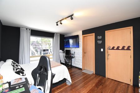 Casa à venda com 443m², 5 quartos e 5 vagasSuíte 3