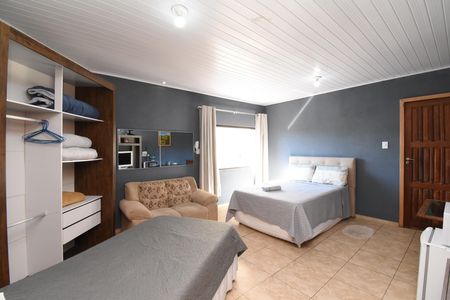 Casa à venda com 443m², 5 quartos e 5 vagasQuarto Externo 2
