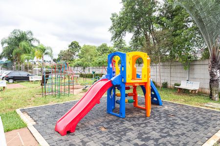 Apartamento para alugar com 44m², 2 quartos e 1 vaga Apartamento para alugar com 44m², 2 quartos e 1 vagaÁrea comum - Playground