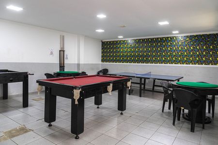Apartamento para alugar com 44m², 2 quartos e 1 vaga Apartamento para alugar com 44m², 2 quartos e 1 vagaSala de Jogos