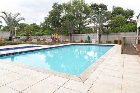 Apartamento para alugar com 44m², 2 quartos e 1 vaga Apartamento para alugar com 44m², 2 quartos e 1 vagaÁrea comum - Piscina