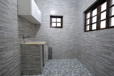 Casa para alugar com 150m², 3 quartos e 2 vagas Casa para alugar com 150m², 3 quartos e 2 vagasÁrea de Serviço