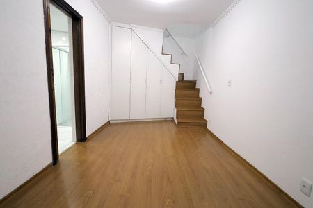Casa para alugar com 150m², 3 quartos e 2 vagas Casa para alugar com 150m², 3 quartos e 2 vagasQuarto Suíte 1