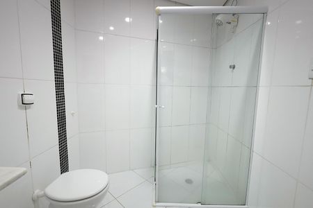 Casa para alugar com 150m², 3 quartos e 2 vagas Casa para alugar com 150m², 3 quartos e 2 vagasBanheiro Suíte 1