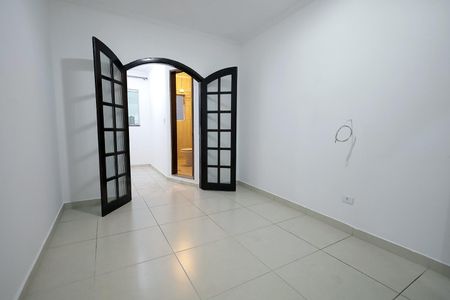 Casa para alugar com 150m², 3 quartos e 2 vagas Casa para alugar com 150m², 3 quartos e 2 vagasQuarto Suíte 2