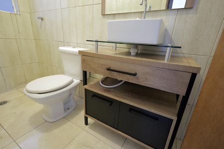 Casa para alugar com 150m², 3 quartos e 2 vagas Casa para alugar com 150m², 3 quartos e 2 vagasBanheiro Suíte 2