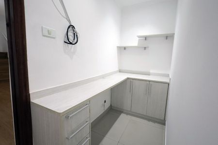 Casa para alugar com 150m², 3 quartos e 2 vagas Casa para alugar com 150m², 3 quartos e 2 vagasEscritório