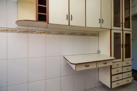 Apartamento para alugar com 50m², 2 quartos e 1 vaga Apartamento para alugar com 50m², 2 quartos e 1 vagaCozinha