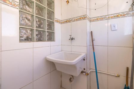 Apartamento para alugar com 50m², 2 quartos e 1 vaga Apartamento para alugar com 50m², 2 quartos e 1 vagaÁrea de serviço