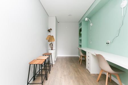 Apartamento para alugar com 35m², 2 quartos e sem vaga Apartamento para alugar com 35m², 2 quartos e sem vagaÁrea comum - Oficina