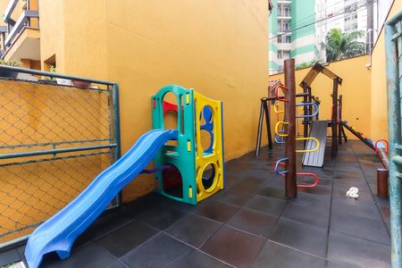 Casa de condomínio à venda com 90m², 2 quartos e 2 vagas Casa de condomínio à venda com 90m², 2 quartos e 2 vagasÁrea Comum