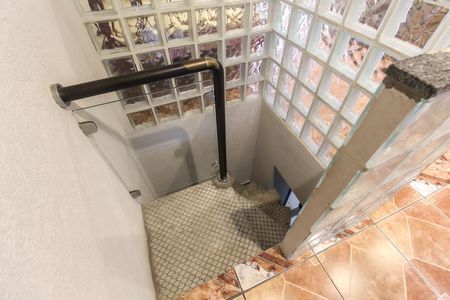 Casa de condomínio à venda com 90m², 2 quartos e 2 vagas Casa de condomínio à venda com 90m², 2 quartos e 2 vagasSótão