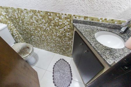 Casa de condomínio à venda com 90m², 2 quartos e 2 vagas Casa de condomínio à venda com 90m², 2 quartos e 2 vagasLavabo