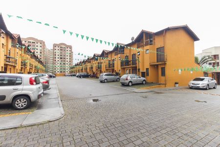 Casa de condomínio à venda com 90m², 2 quartos e 2 vagas Casa de condomínio à venda com 90m², 2 quartos e 2 vagasÁrea Comum