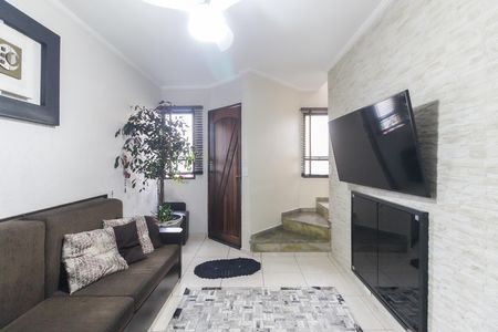 Casa de condomínio à venda com 90m², 2 quartos e 2 vagas Casa de condomínio à venda com 90m², 2 quartos e 2 vagasSala