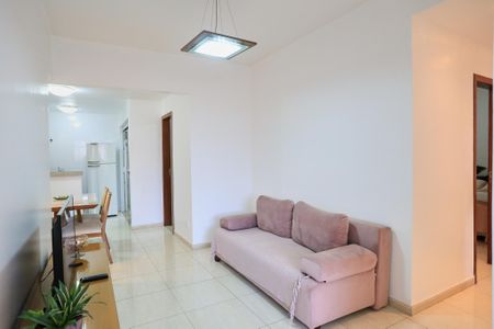 Sala de TV de apartamento para alugar com 3 quartos, 100m² em Centro, Belo Horizonte