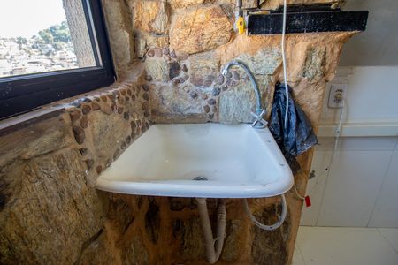 Apartamento para alugar com 46m², 2 quartos e 1 vaga Apartamento para alugar com 46m², 2 quartos e 1 vagaCozinha e Área de Serviço