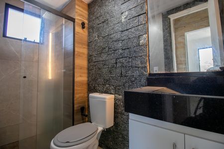 Apartamento para alugar com 46m², 2 quartos e 1 vaga Apartamento para alugar com 46m², 2 quartos e 1 vagaBanheiro