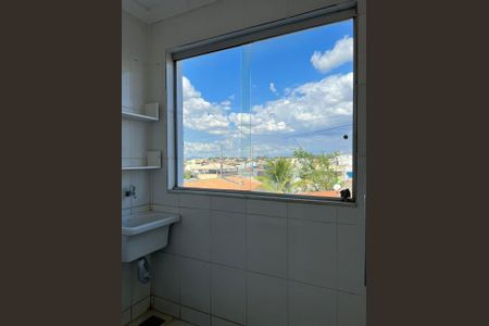 Área de Serviço de apartamento para alugar com 2 quartos, 85m² em Parque Xangri-Lá, Contagem