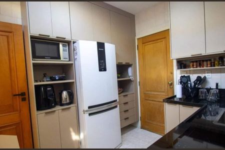 Apartamento à venda com 191m², 3 quartos e 2 vagas