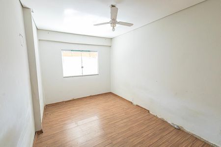 Casa à venda com 200m², 2 quartos e 2 vagas Casa à venda com 200m², 2 quartos e 2 vagasQuarto 2