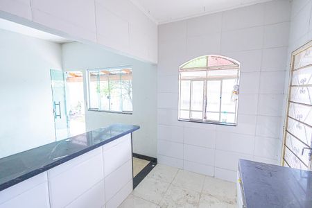 Casa à venda com 2 quartos, 200m² em Venda Nova, Belo Horizonte