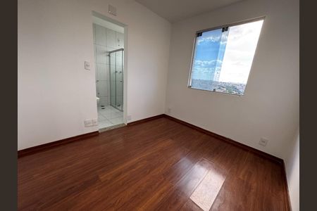 Casa à venda com 352m², 4 quartos e 2 vagas