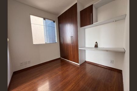 Casa à venda com 352m², 4 quartos e 2 vagas