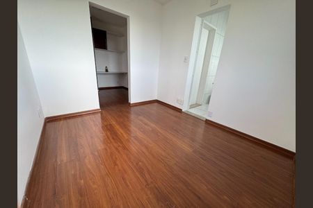 Casa à venda com 352m², 4 quartos e 2 vagas