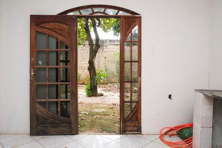 Sala de casa para alugar com 1 quarto, 40m² em Jardim Nova Era, Nova Iguaçu