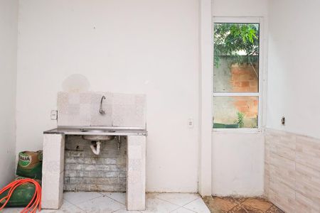 Sala de casa para alugar com 1 quarto, 40m² em Jardim Nova Era, Nova Iguaçu