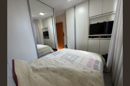 Casa à venda com 140m², 3 quartos e 2 vagas