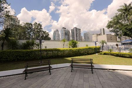 Apartamento à venda com 200m², 3 quartos e 2 vagas