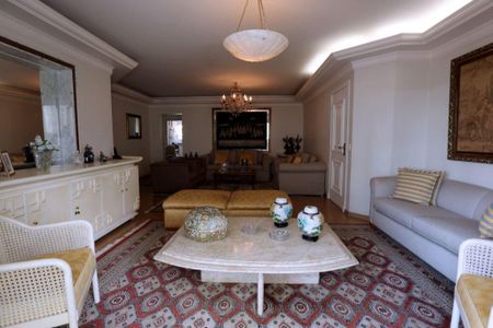 Apartamento à venda com 200m², 3 quartos e 2 vagas