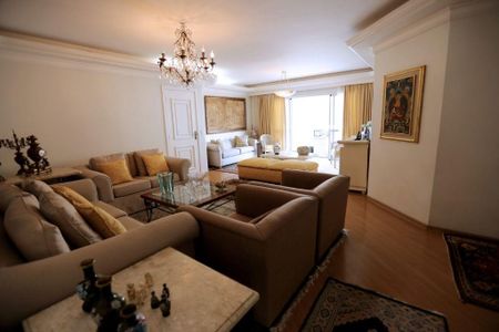 Apartamento à venda com 200m², 3 quartos e 2 vagas