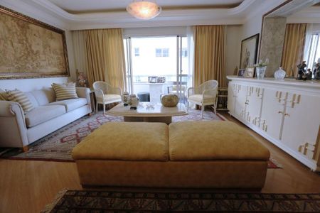 Apartamento à venda com 200m², 3 quartos e 2 vagas
