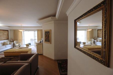 Apartamento à venda com 200m², 3 quartos e 2 vagas