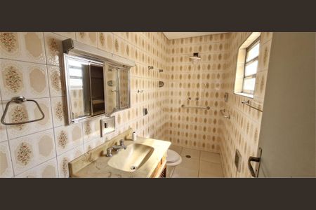 Casa à venda com 6 quartos, 328m² em Freguesia do Ó, São Paulo